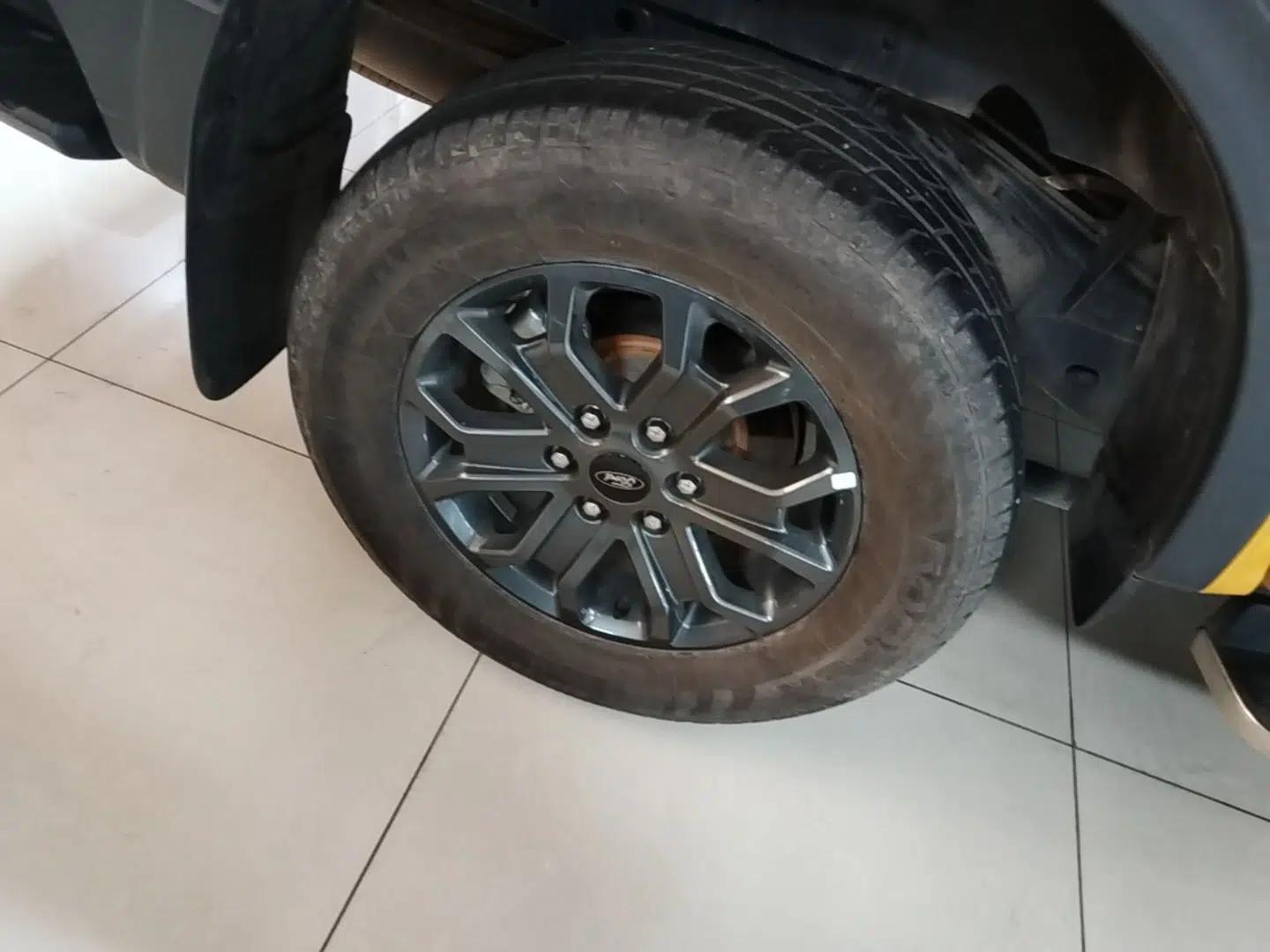 Ford Ranger 2023 Wild Terrain 4x4 Automatic Version Gasoline — миниатюра 10