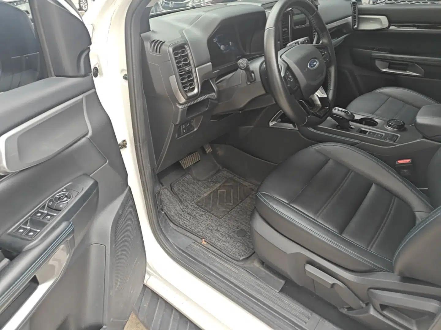 Ford Ranger 2023 Shanlin 4x4 Automatic Version Gasoline — миниатюра 18
