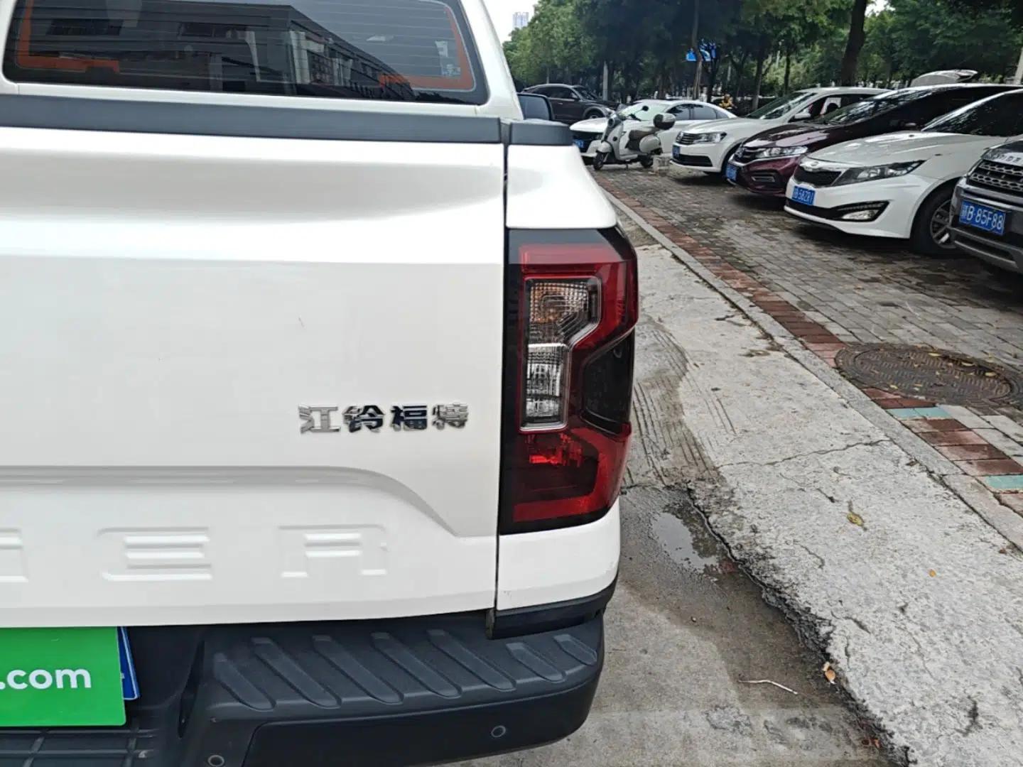 Ford Ranger 2023 Shanlin 4x4 Automatic Version Gasoline — миниатюра 8