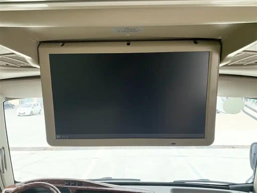 2015 Toyota Coaster 4.0L Premium GRB53L-ZCMSK 20-Seat Special Edition — миниатюра 17