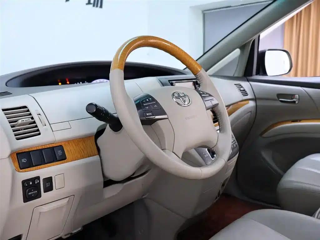 2007 Previa 3.5L 7-seater Luxury — миниатюра 11