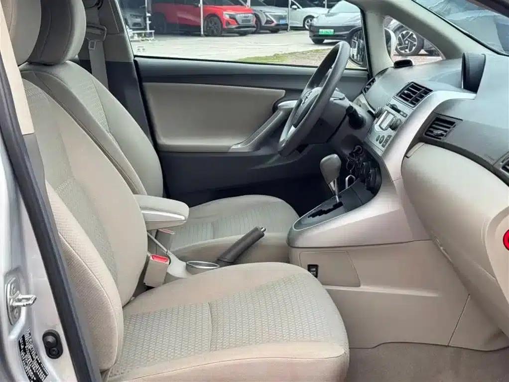 E'Z 2014 Star Shine 180E CVT Elite Edition — миниатюра 6