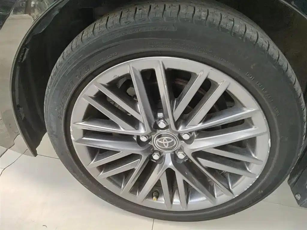 2021 Geely Lingshang 2.0L Luxury Edition — миниатюра 23