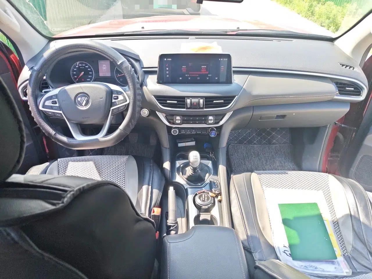Foton Tunland Yutu 2020 2.0T Yutu 8 Gasoline Two-Wheel Drive Elite Version Standard Wheelbase 4G20TI5 — миниатюра 10
