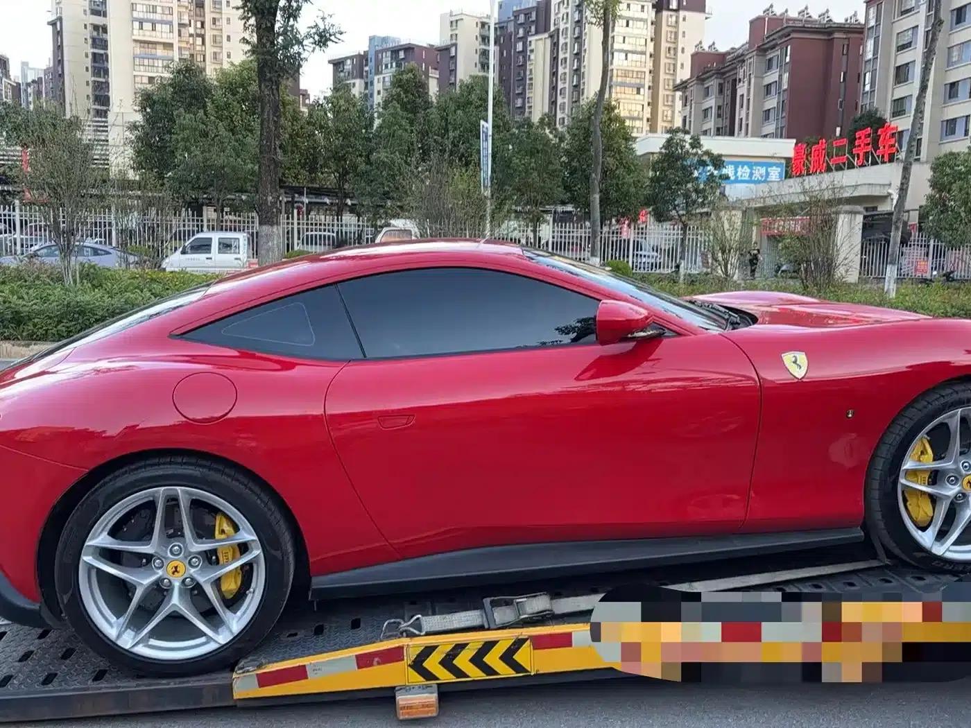 Roma 2020 3.9T V8 — миниатюра 3