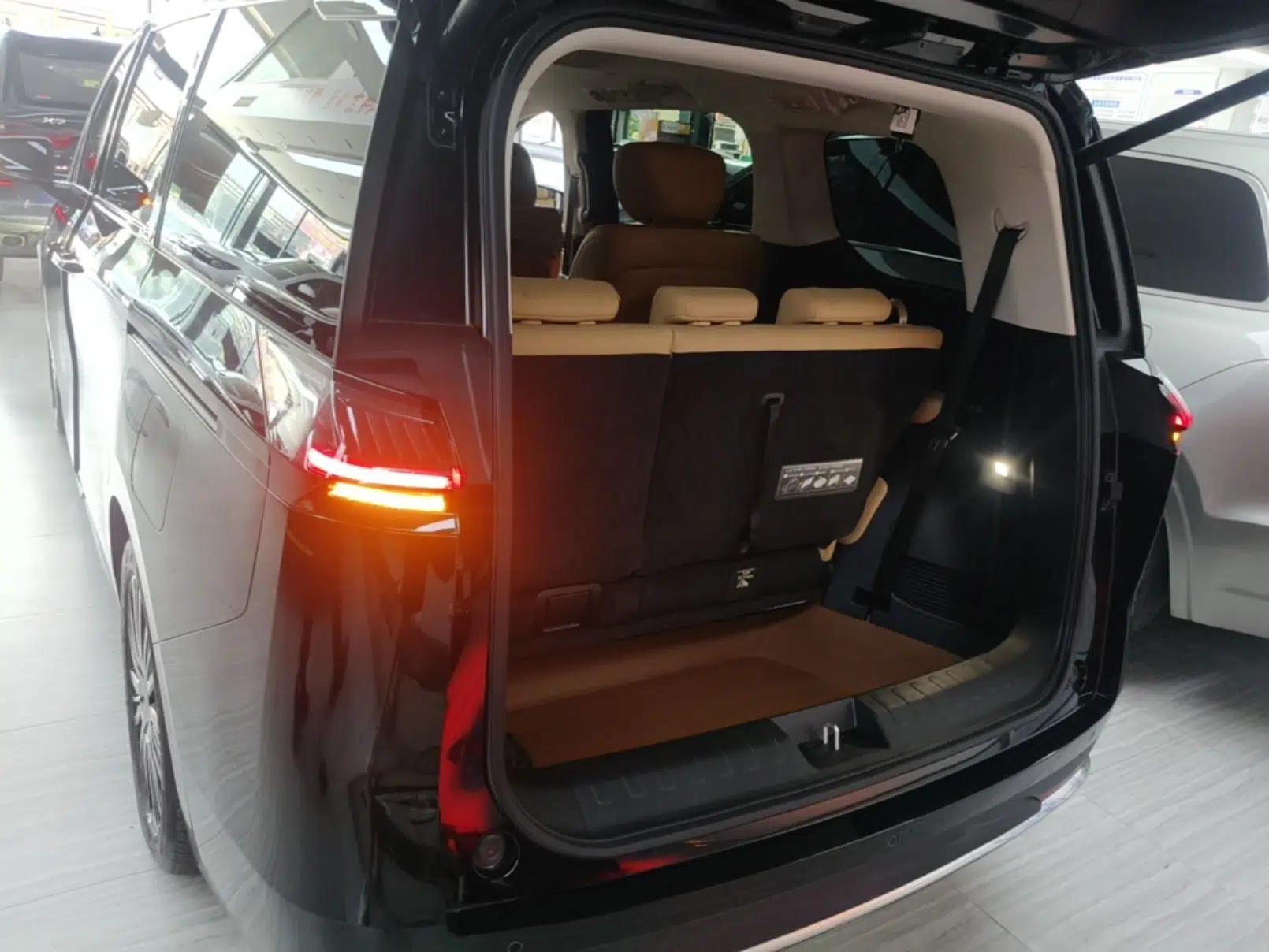 GAC Trumpchi E8 New Energy 2024 150km MAX+ — миниатюра 22