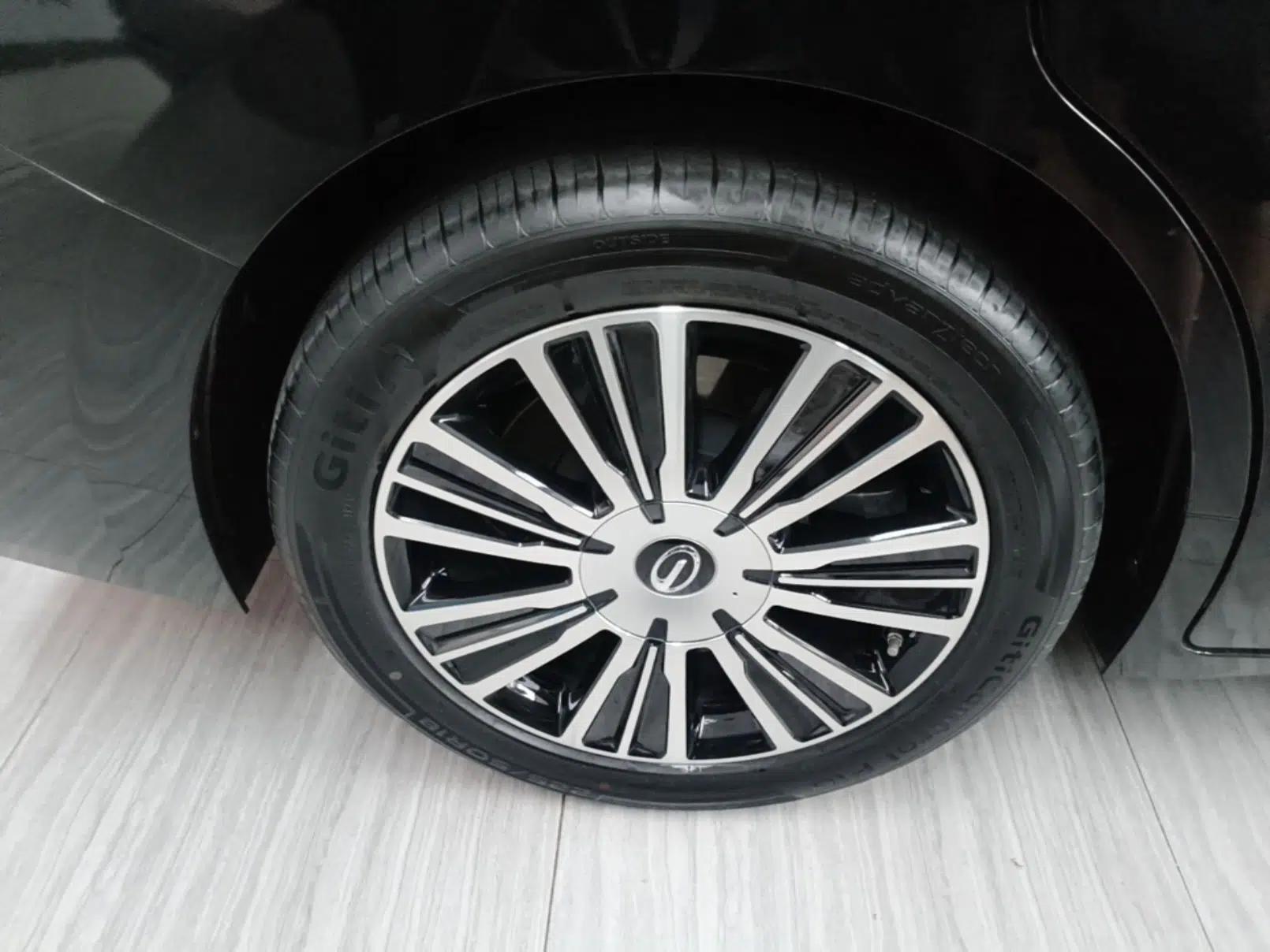 GAC Trumpchi E8 New Energy 2024 150km MAX+ — миниатюра 10