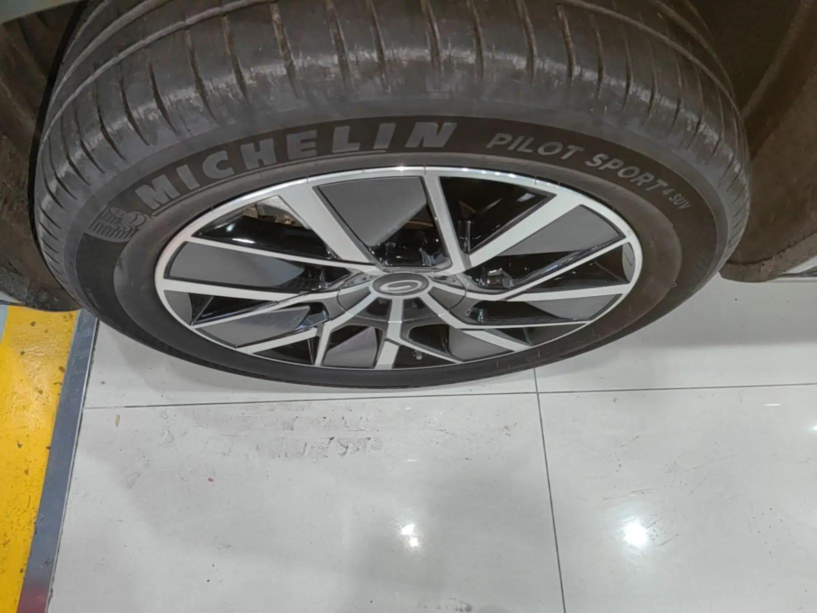 GAC Trumpchi Xiangwang S7 2025 180km Ultra All-Wheel Drive LiDAR Edition — миниатюра 9