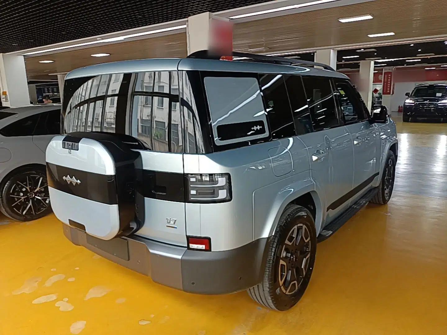 Formula Leopard Tai 7 2025 Model 200 km Two-Wheel Drive Max Edition — миниатюра 6
