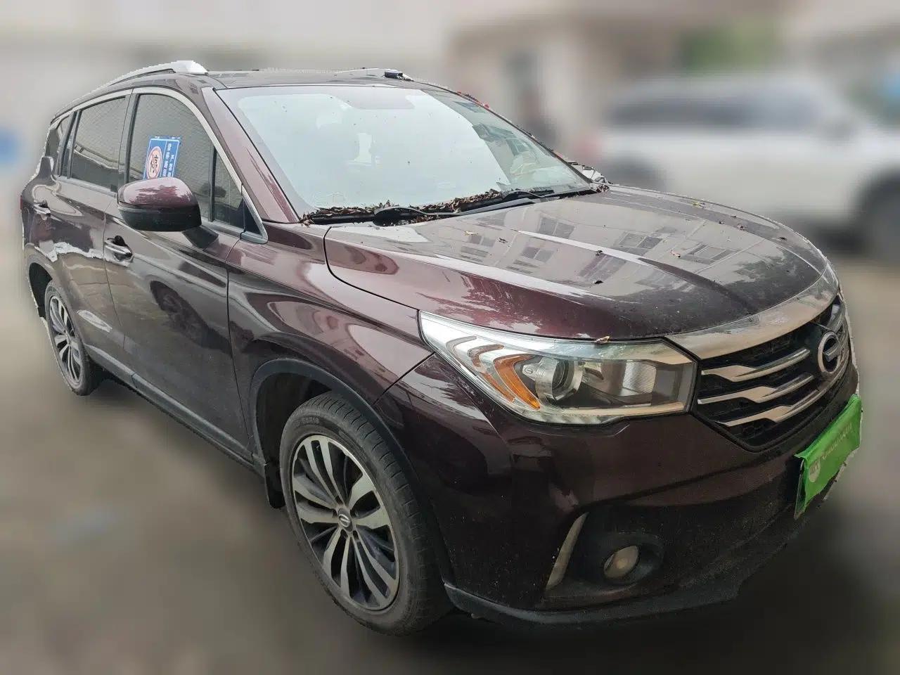 GAC Trumpchi GS4 New Energy 2017 1.5L PHEV Deluxe Edition — миниатюра 3
