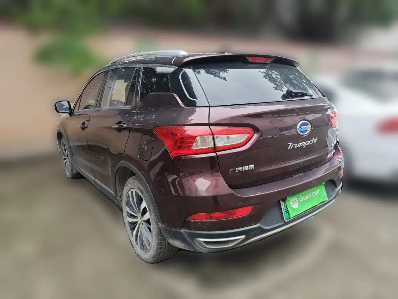 GAC Trumpchi GS4 New Energy 2017 1.5L PHEV Deluxe Edition — миниатюра 4