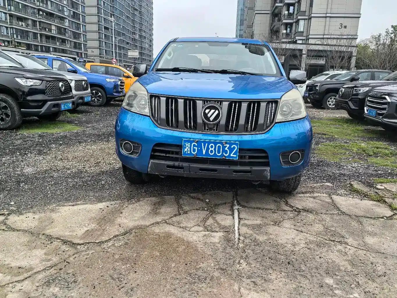 Foton Conqueror 3 2020 2.0T Conqueror 3 2WD Enjoyable Quick Edition Long Wheelbase 4F20 — миниатюра 2