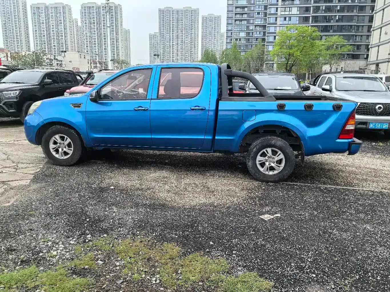Foton Conqueror 3 2020 2.0T Conqueror 3 2WD Enjoyable Quick Edition Long Wheelbase 4F20 — миниатюра 4