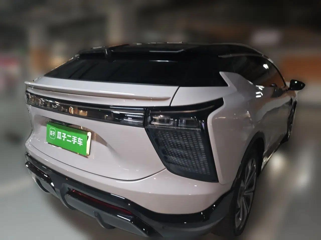 HiPhi X 2021 Flagship Edition 6-Seater — миниатюра 6