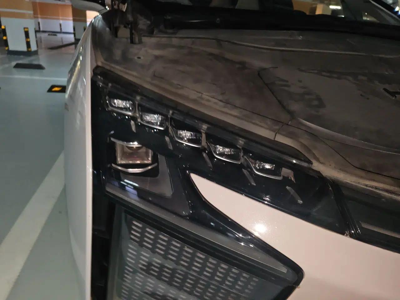 HiPhi X 2021 Flagship Edition 6-Seater — миниатюра 7