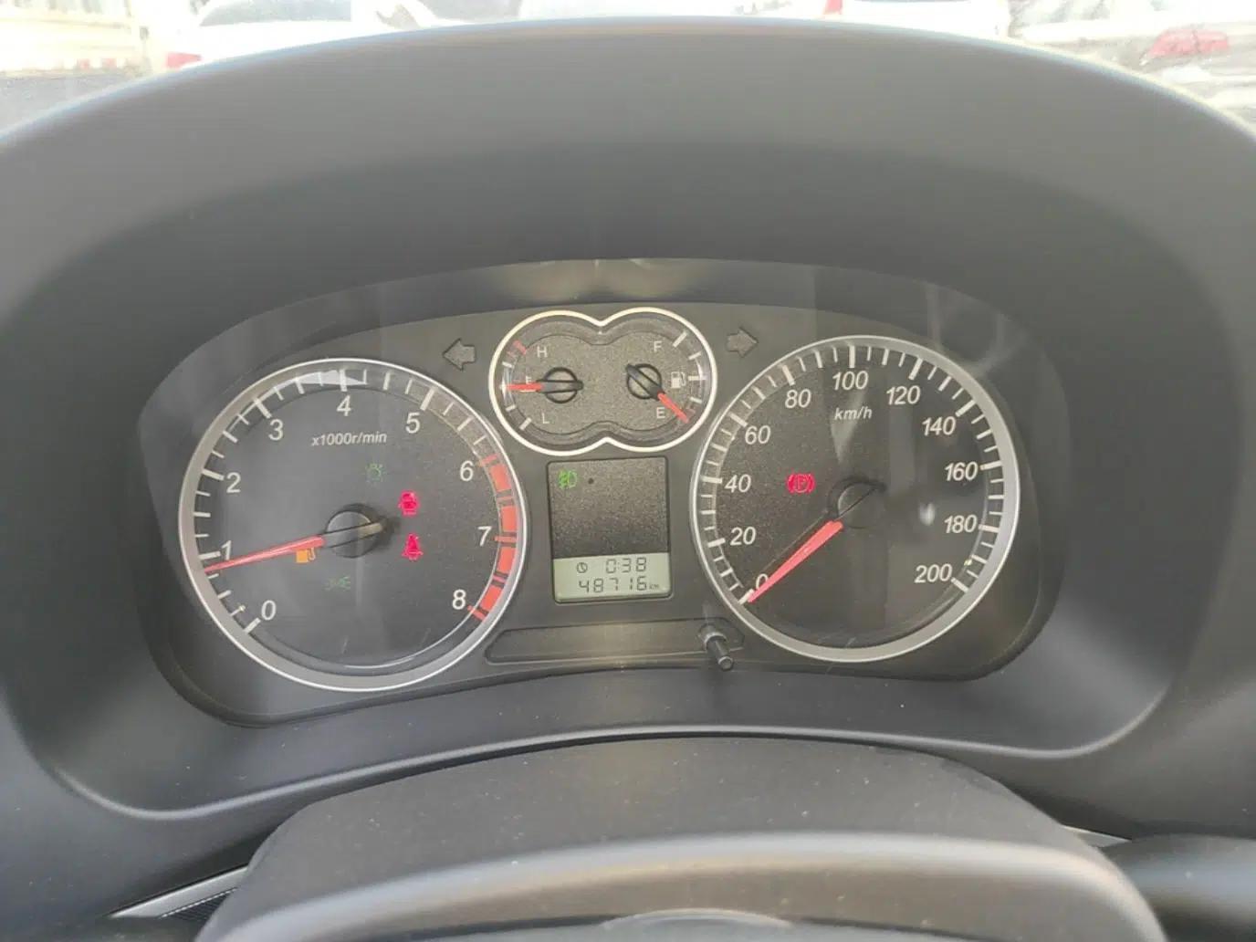 Haval H5 Classic 2013 Zhizun Edition 2.0L Manual Two-Wheel Drive Entry-Level Model — миниатюра 14