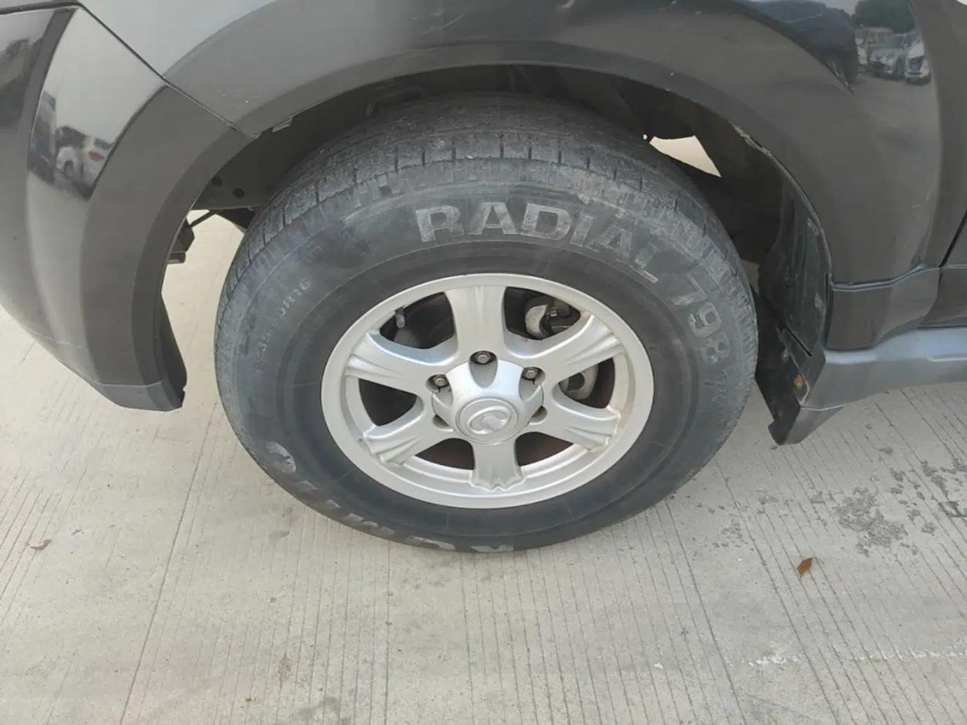 Haval H5 Classic 2013 Zhizun Edition 2.0L Manual Two-Wheel Drive Entry-Level Model — миниатюра 9