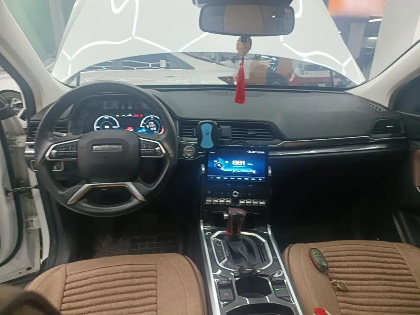 Haval H4 2018 Red-Label 1.5 GDIT DCT Fashion Edition — миниатюра 13