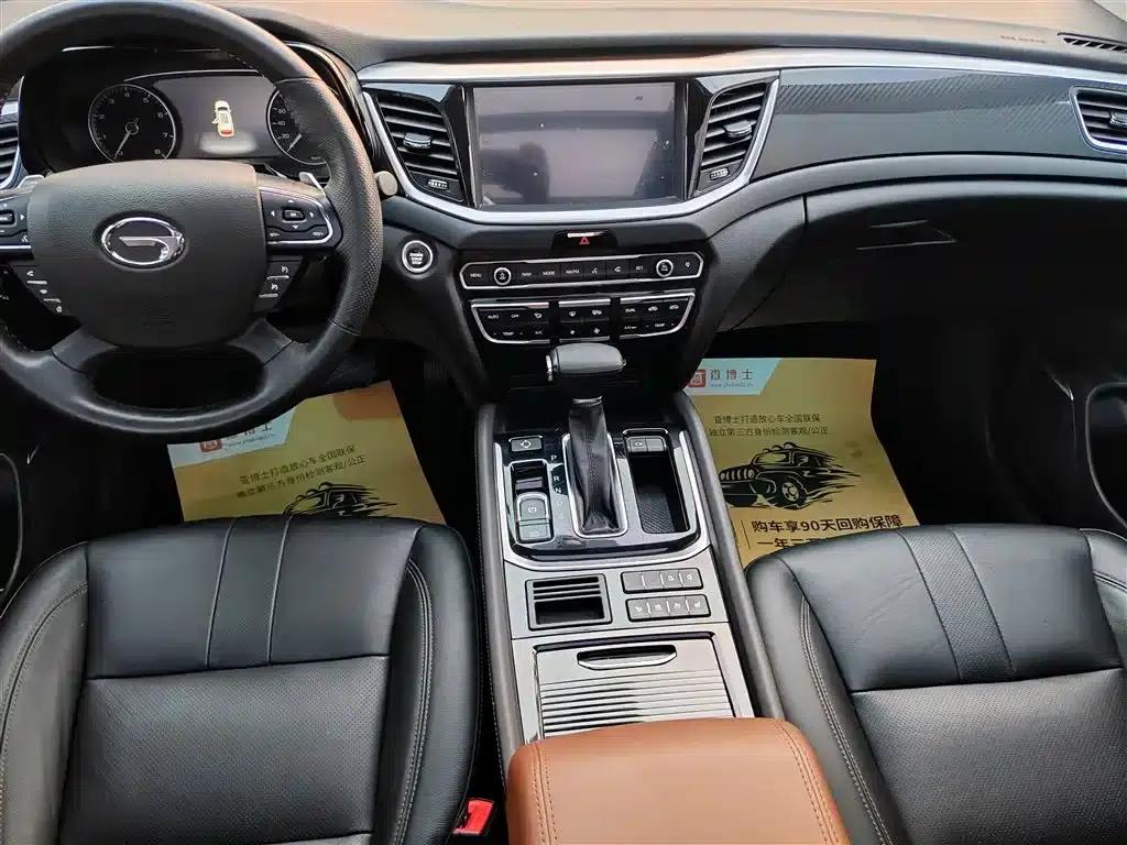 Trumpchi GS7 2017 320T 2WD Luxury Intelligent Connectivity Edition — миниатюра 10