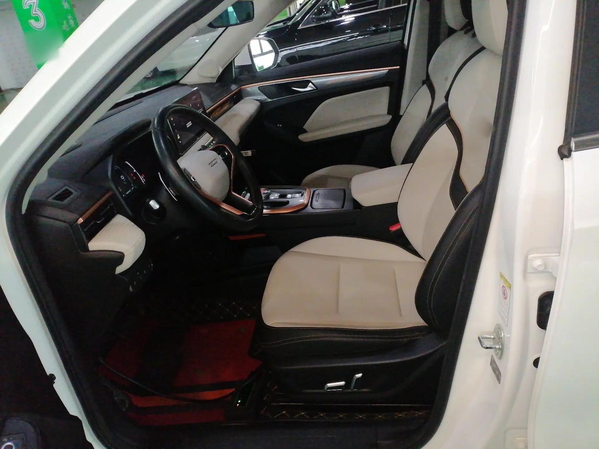 Haval JOLION 2021 1.5T Automatic Four-Door Version — миниатюра 17