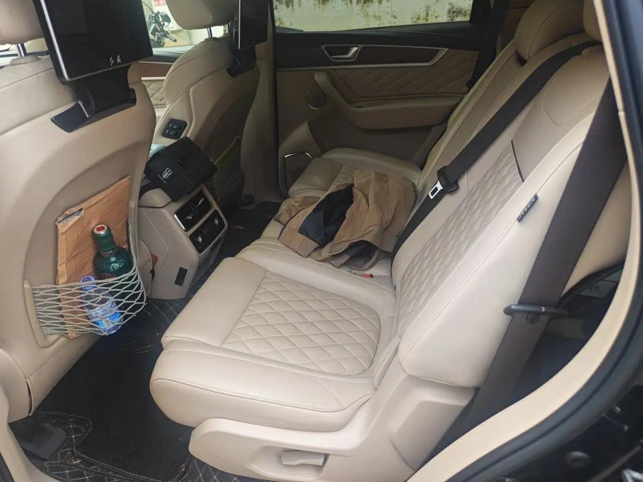 Hongqi HS7 2019 3.0T Automatic All-Wheel Drive Smart Connect Flagship Edition — миниатюра 18