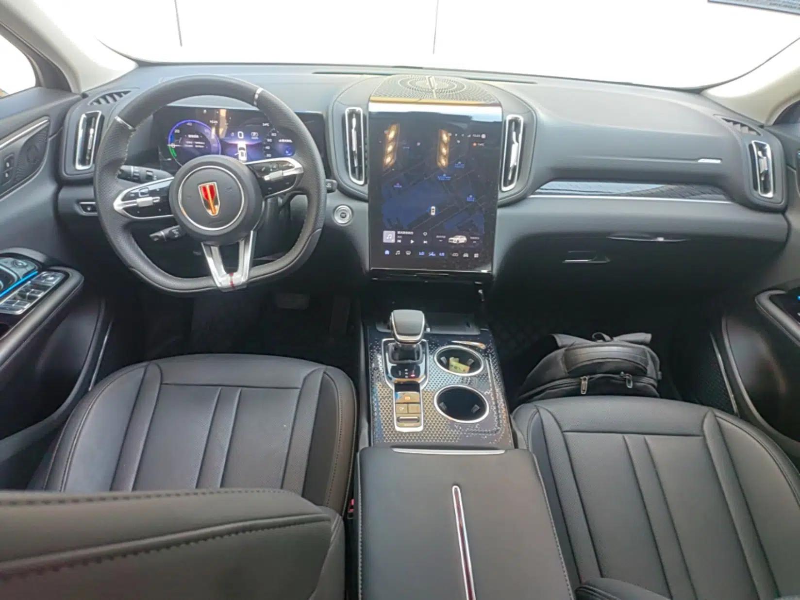 Hongqi HS3 PHEV 2024 PHEV 115km Jingwei Edition — миниатюра 12