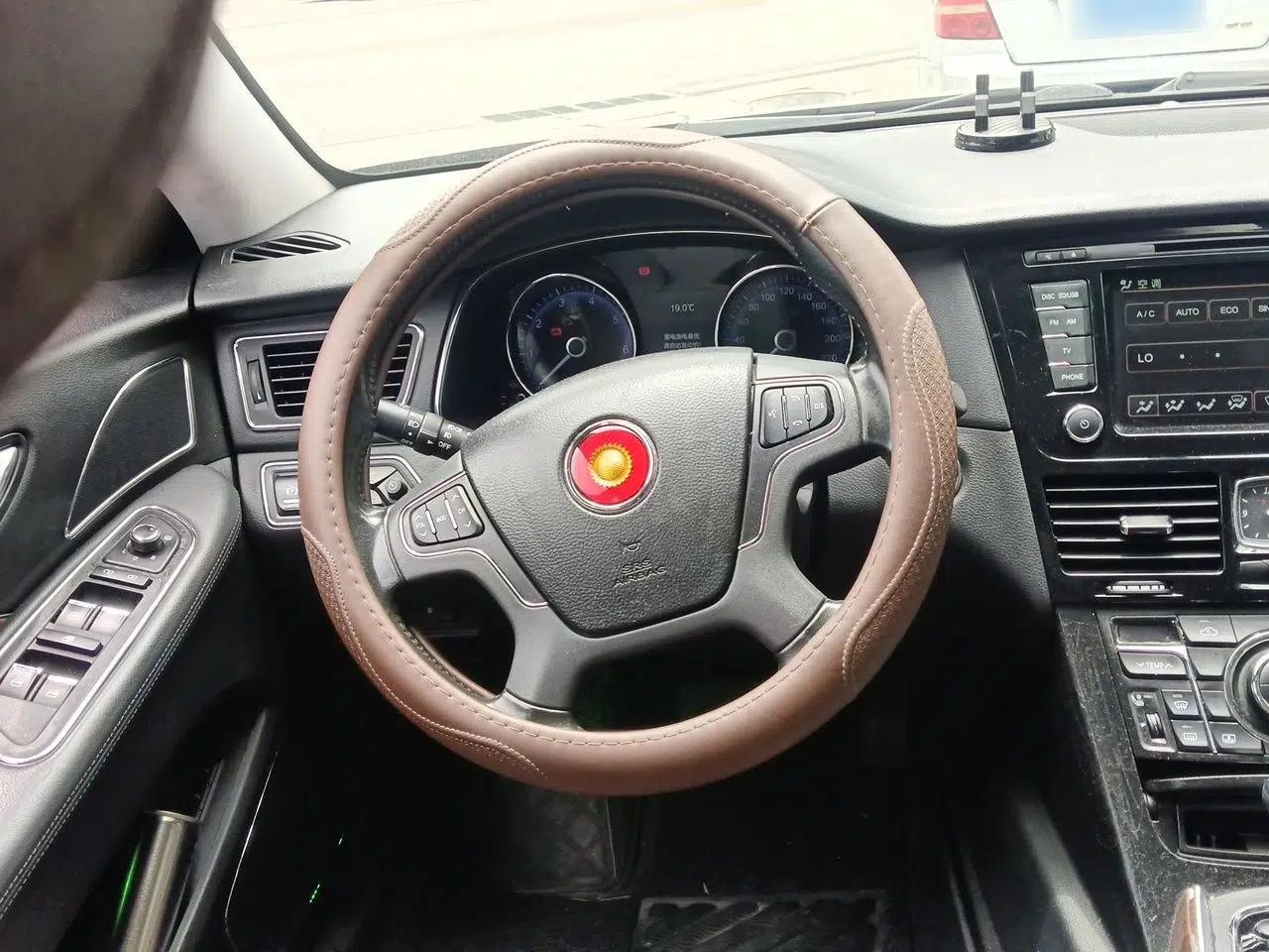 Hongqi H7 2015 2.0T Luxury Model — миниатюра 11
