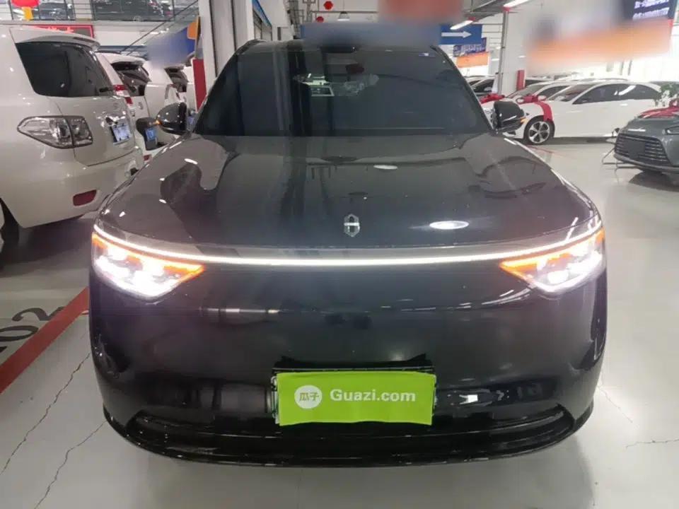 Hima AITO M8 2025 Extended-Range Ultra Version 53.4 kWh 5-Seater Edition — миниатюра 2