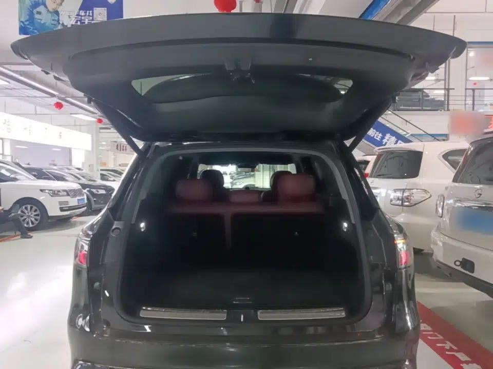 Hima AITO M8 2025 Extended-Range Ultra Version 53.4 kWh 5-Seater Edition — миниатюра 21