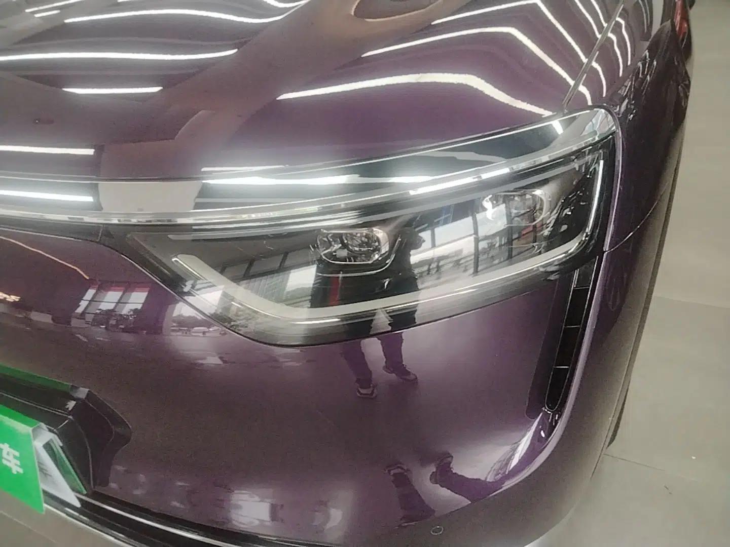 Hima AITO M8 2025 Extended-Range Max+ Version 53.4 kWh 5-Seater Edition — миниатюра 9