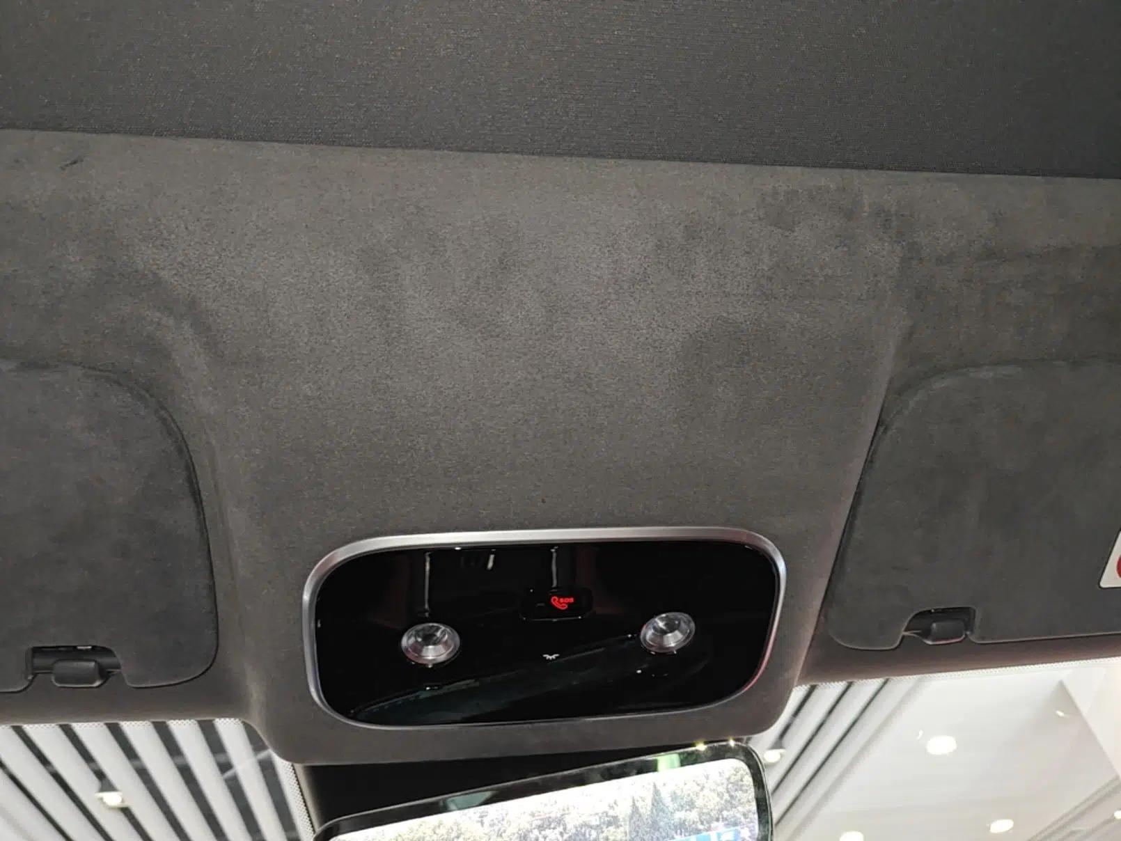 Hima AITO M8 2025 Extended-Range Ultra Version 53.4 kWh 5-Seater Edition — миниатюра 20