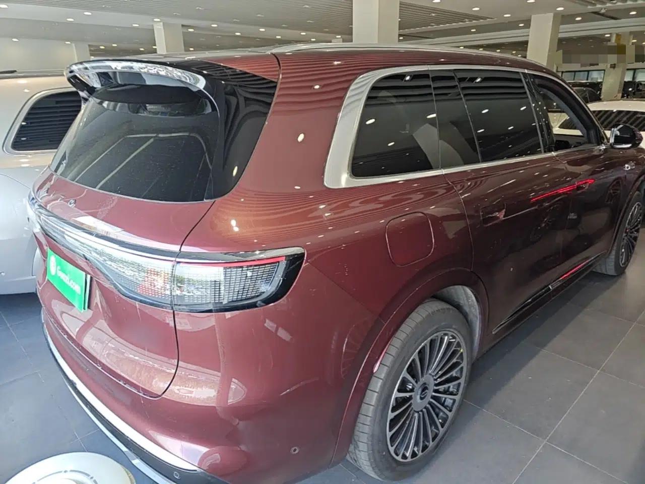 Hima AITO M8 2025 Extended-Range Ultra Version 53.4 kWh 5-Seater Edition — миниатюра 4