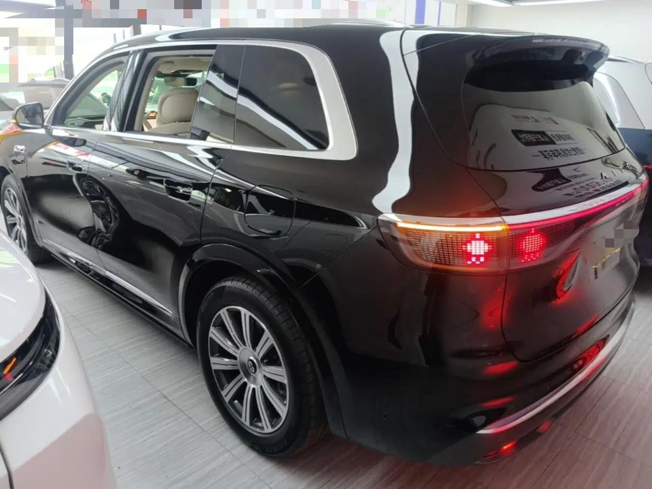 Hima AITO M8 2025 Extended-Range Max Version 37 kWh 6-Seater — миниатюра 4