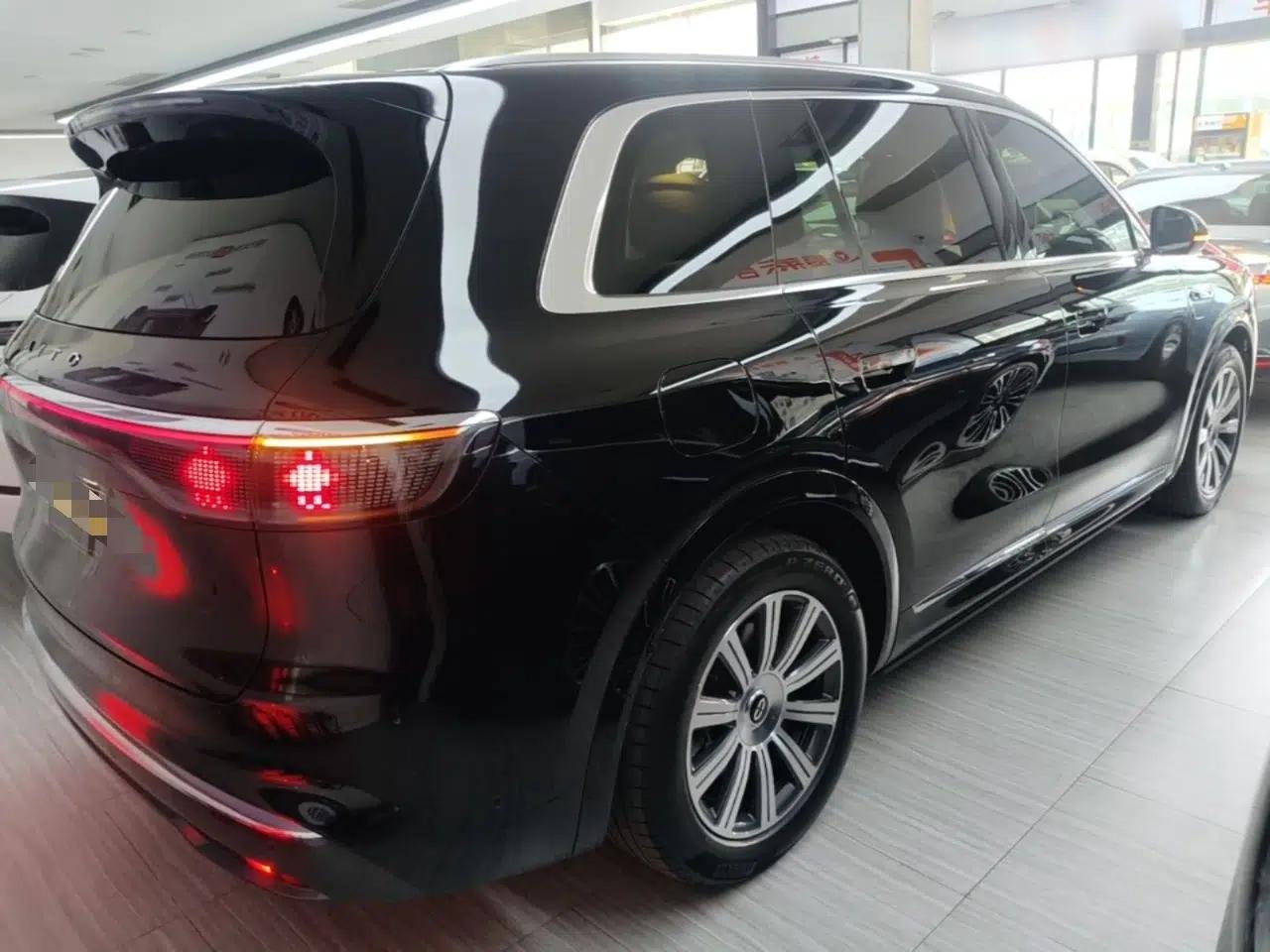 Hima AITO M8 2025 Extended-Range Max Version 37 kWh 6-Seater — миниатюра 6