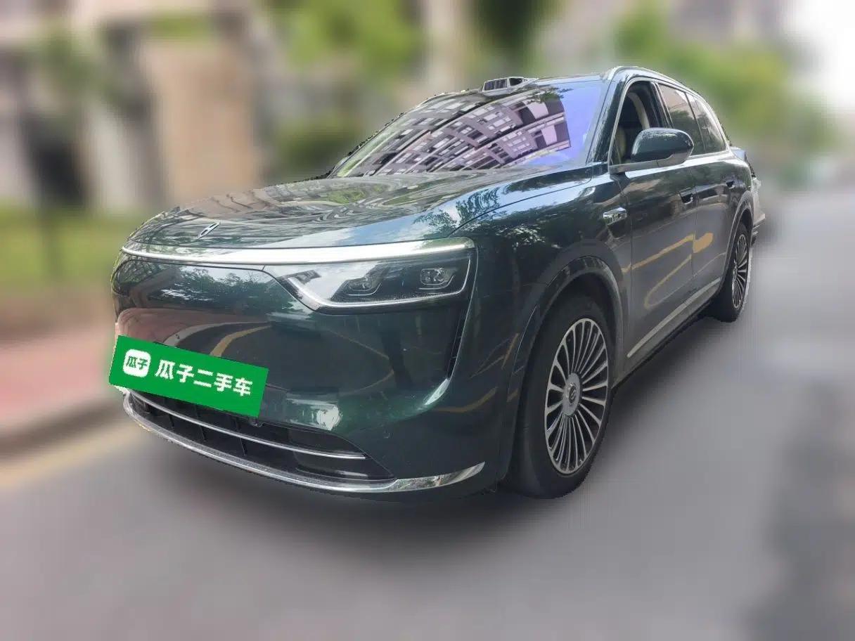Hima AITO M8 2025 Extended-Range Max+ Version 53.4 kWh 6-Seater Edition — миниатюра 1