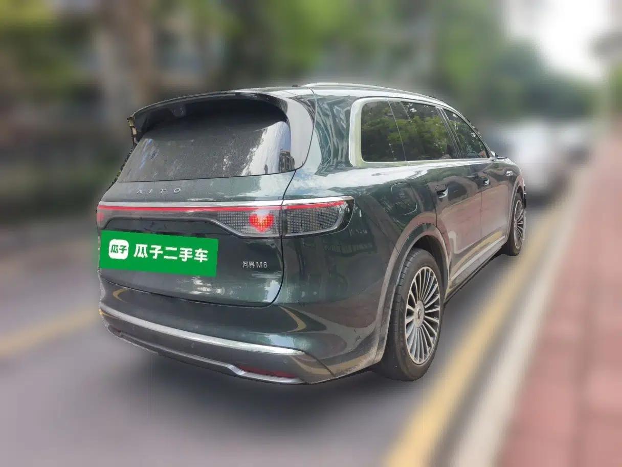 Hima AITO M8 2025 Extended-Range Max+ Version 53.4 kWh 6-Seater Edition — миниатюра 6
