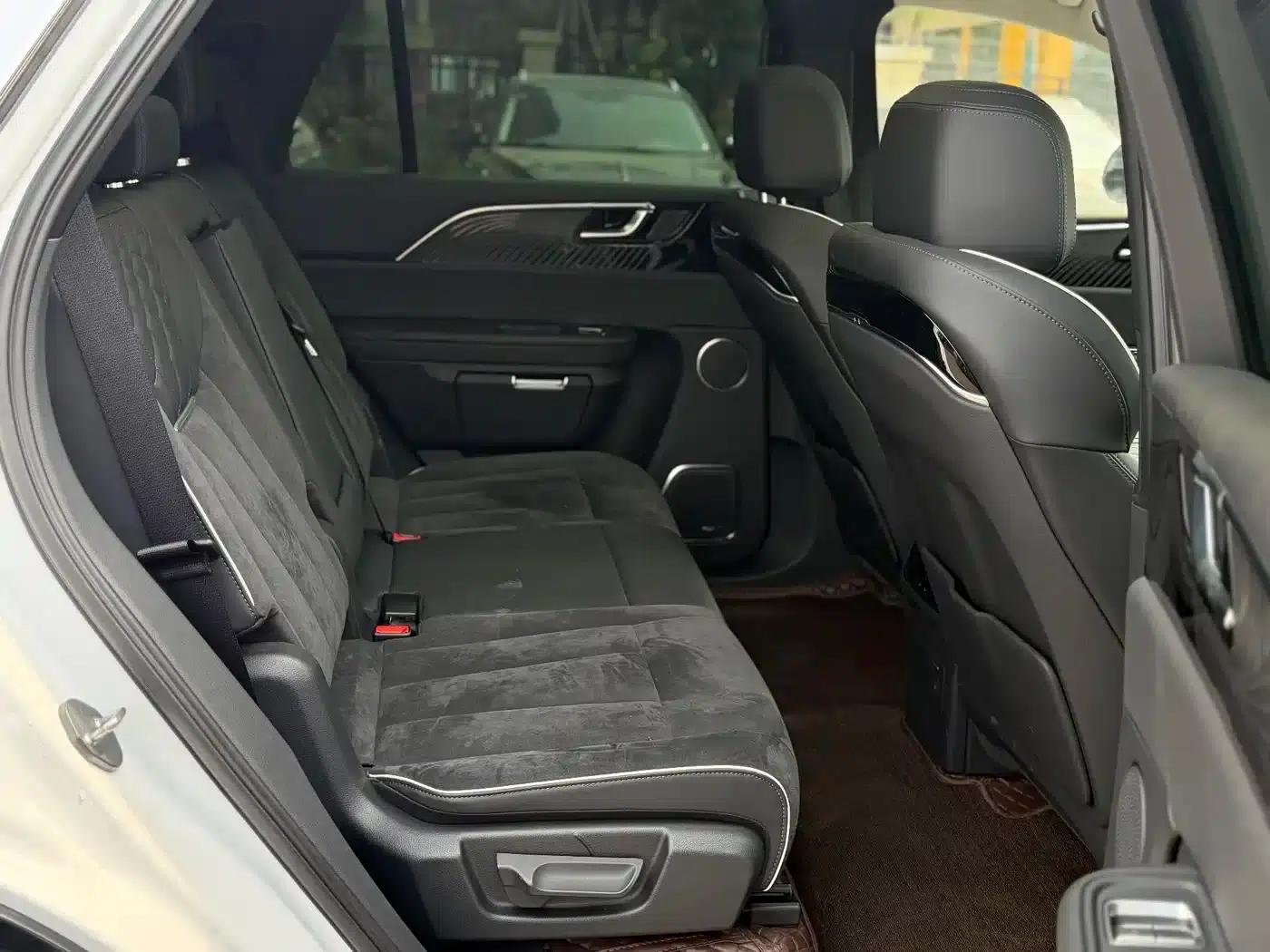 Hongqi E-HS9 2021 Model 460km Flagship Edition 7-Seater — миниатюра 7