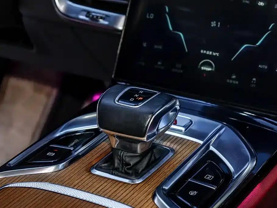 Hongqi E-HS9 2021 Model 510km Flagship Edition Six-Seater — миниатюра 16