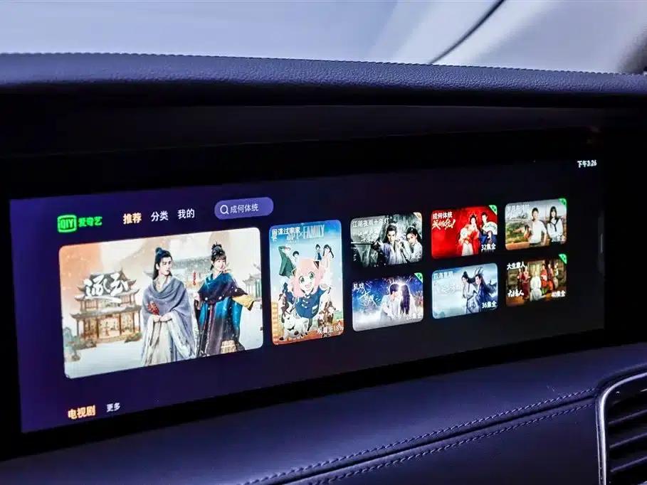 Hongqi E-HS9 2021 Model 510km Flagship Edition Six-Seater — миниатюра 28