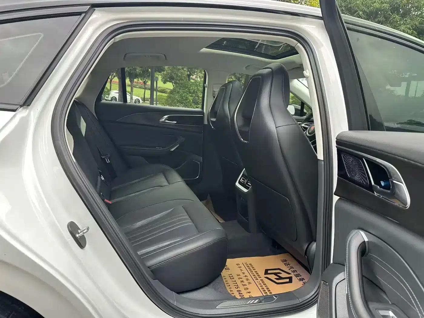 Hongqi H6 2023 2.0T Elegant Edition — миниатюра 14