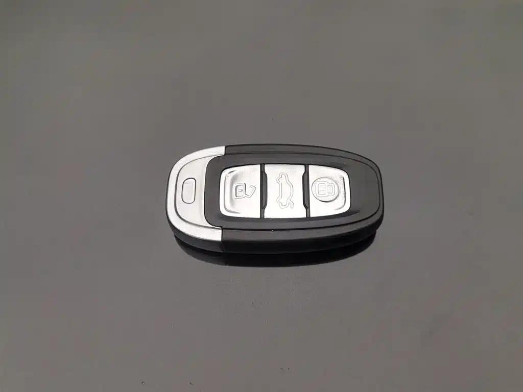 Hongqi H7 2015 2.0T Luxury Edition — миниатюра 19
