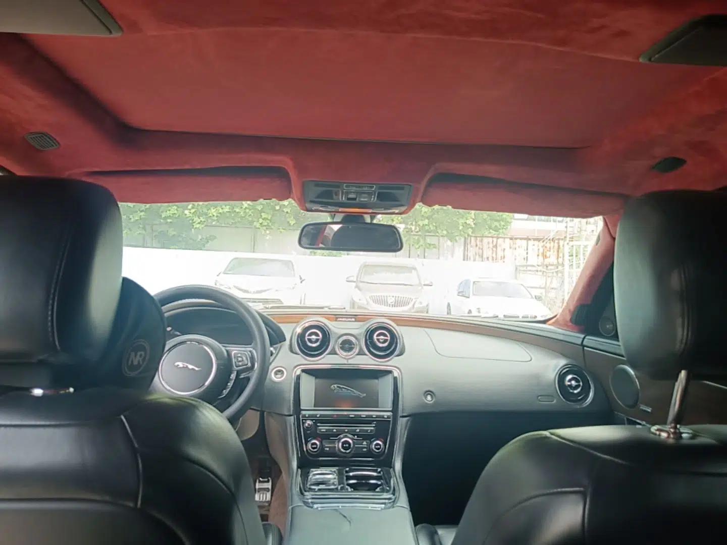Jaguar XJ 2015 XJL 3.0 SC Elegant Business 80th Anniversary Limited Edition — миниатюра 20