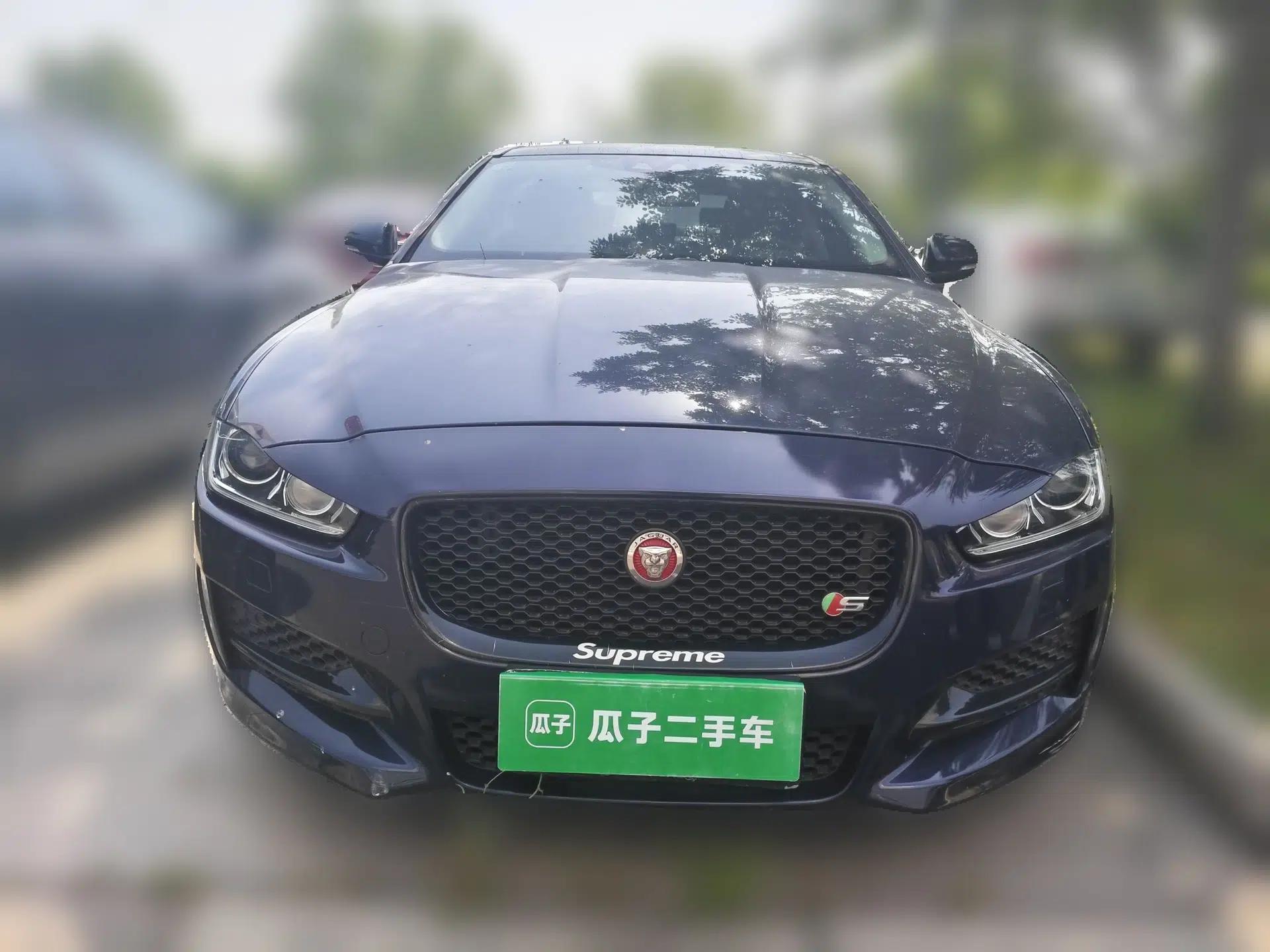 Jaguar XE 2017 2.0T 200 PS R-Sport — миниатюра 2