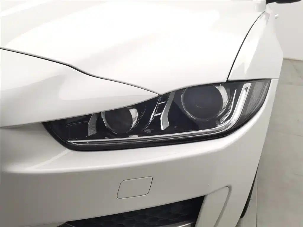 Jaguar XE 2018 2.0T 200PS 2WD R-Sport — миниатюра 7
