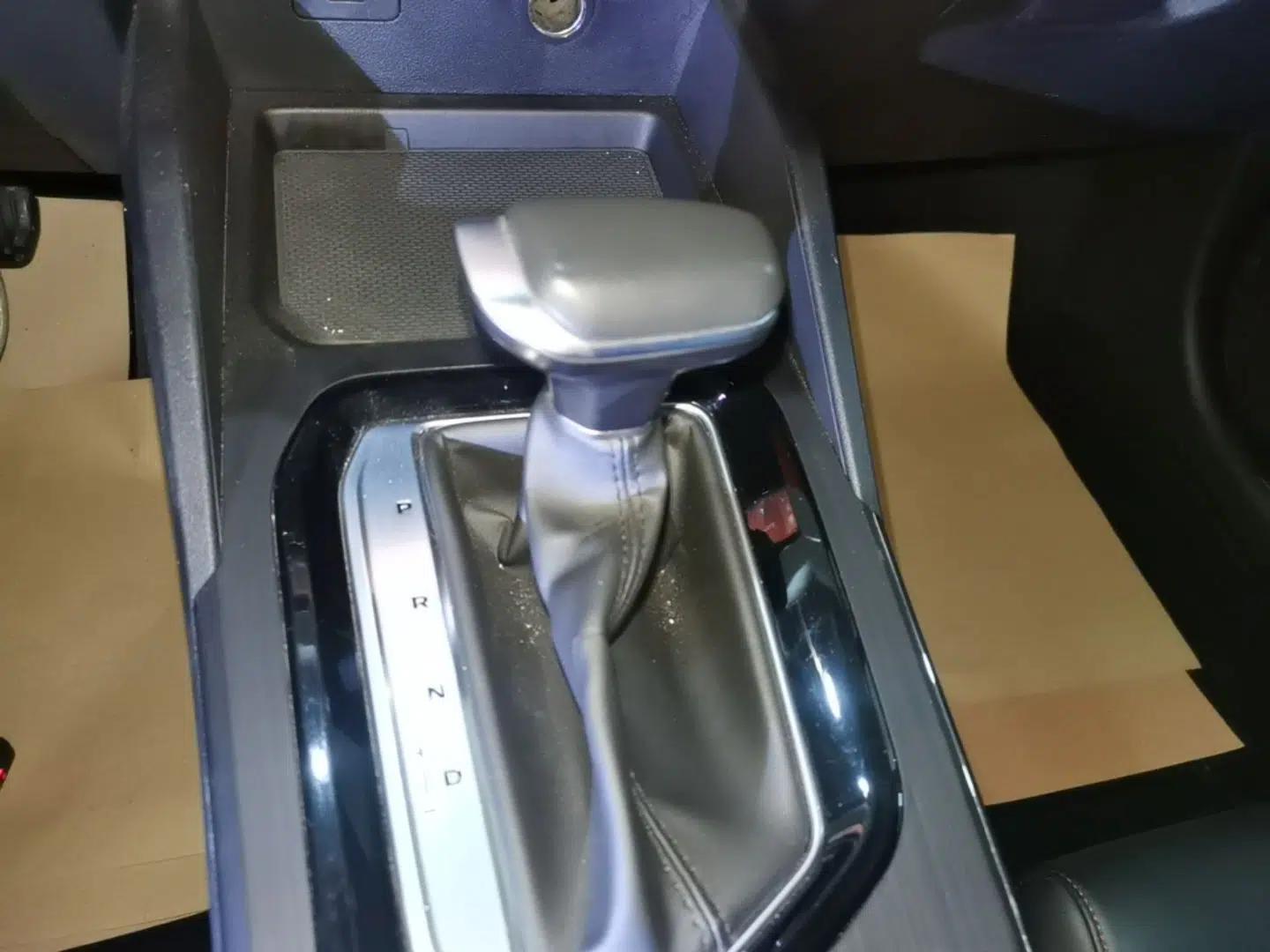 Geely Auto Emgrand S 2021 1.4T CVT Prestige Edition — миниатюра 15