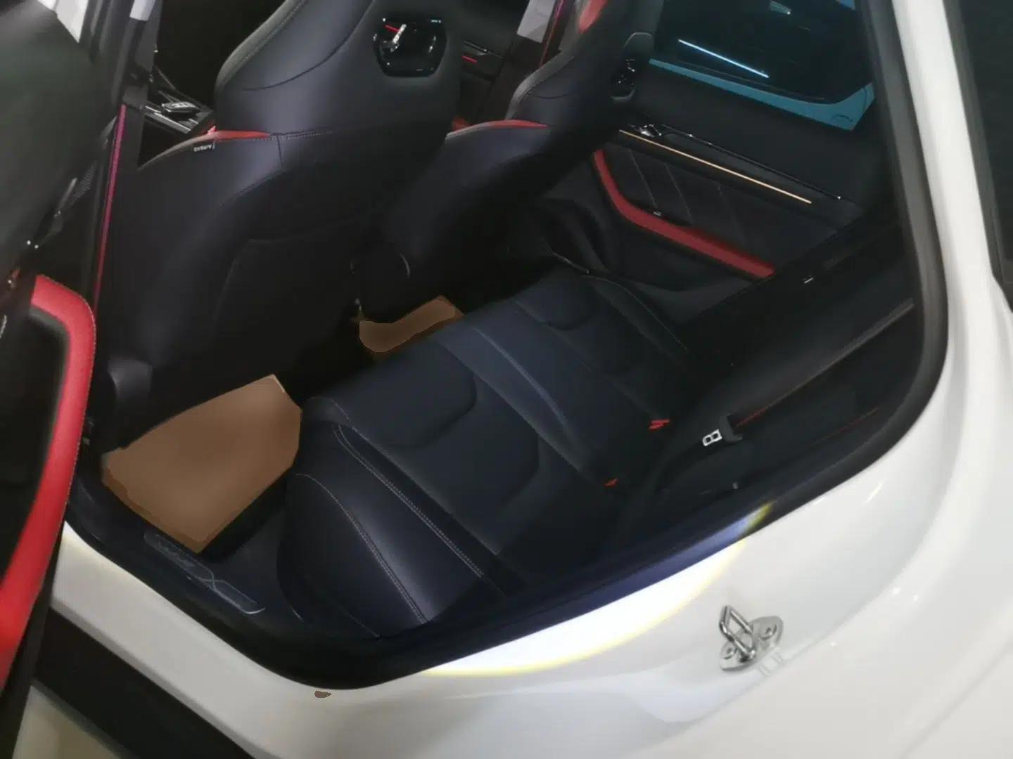 Geely Auto Emgrand S 2021 1.4T CVT Prestige Edition — миниатюра 19