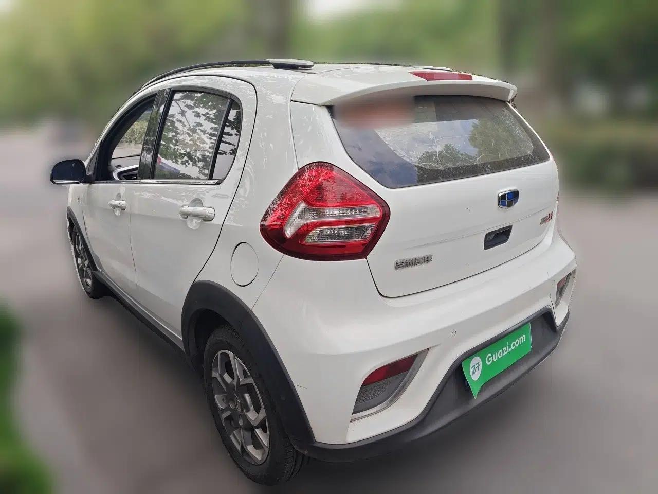 Geely Auto Vision X1 2017 1.3L Automatic Fun Edition — миниатюра 4