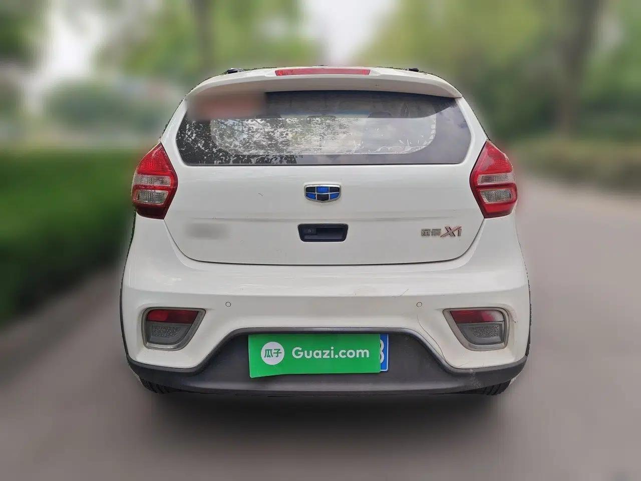 Geely Auto Vision X1 2017 1.3L Automatic Fun Edition — миниатюра 5