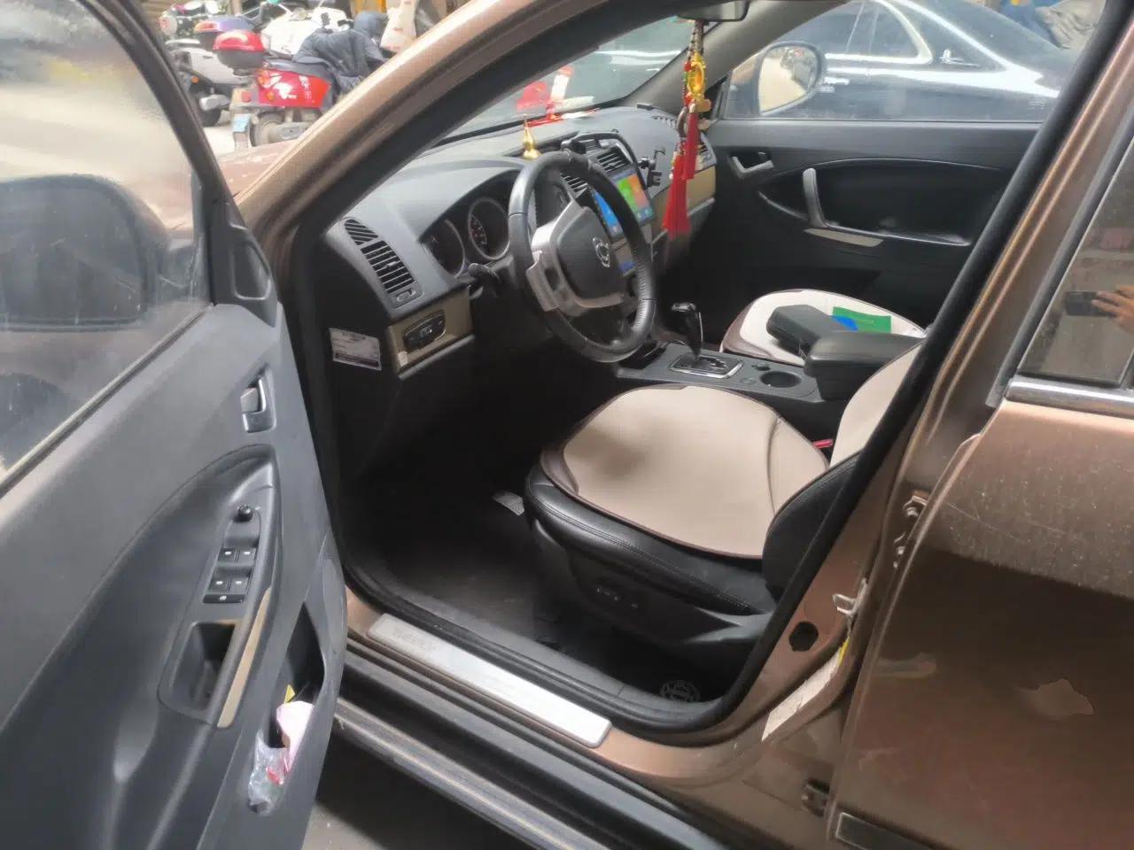 Geely Auto GX7 2013 2.0L Automatic Prestige Edition — миниатюра 17