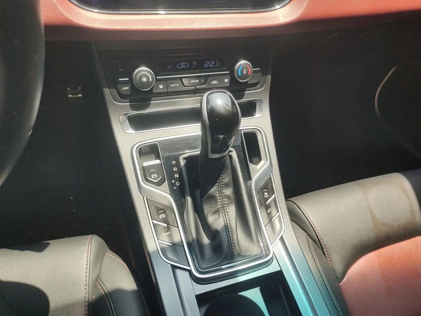 Geely Auto Vision S1 2019 Upgraded Model 1.5L CVT Luxury Version — миниатюра 16
